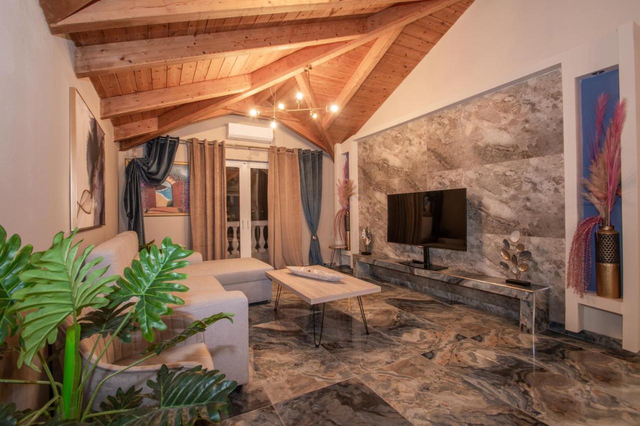Casa Di Voz Shared Villa Studios By "Elite" Gaitani Luaran gambar